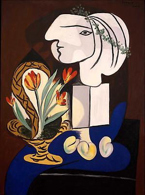 Pablo Picasso, "Still Life with Tulips," March 2, 1932
Oil on canvas, 51 1/8 x 38 1/4 inches
Private Collection Image