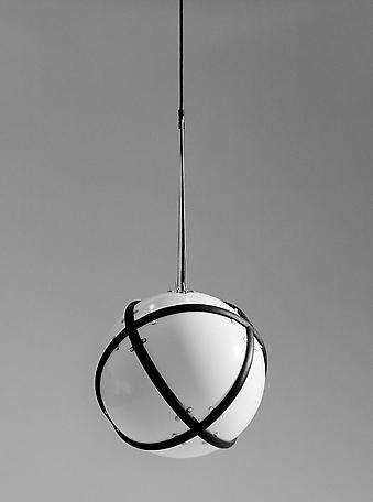 Skelder lamp
polycarbonate, rubber and stainless steel
1995