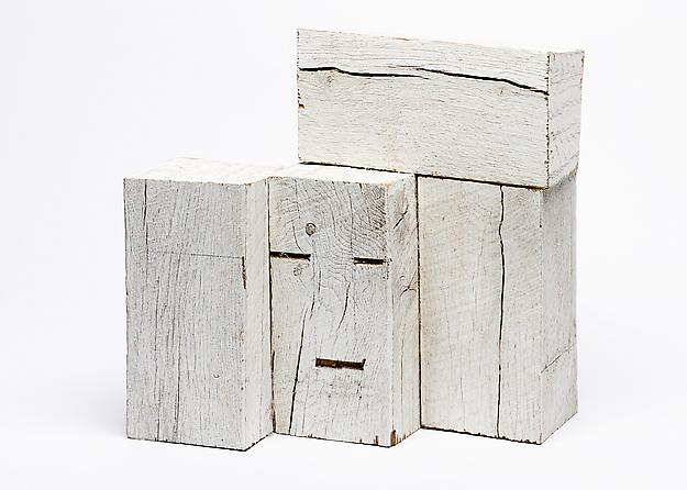 Tommy Östmar
wood sculpture
30 x 30 x 15 cm
