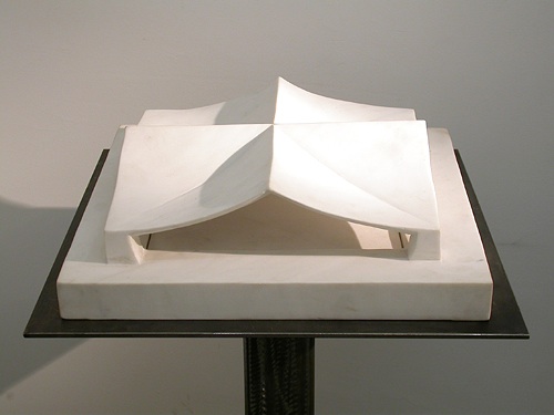 House
1998
prilap marble
15 x 56 x 53 cm