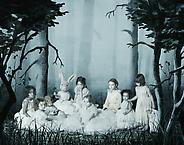 Group Portrait in Forest
2011
pigment print
105 x 132 cm