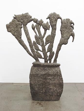 Flowers
2008
bronze
185 x 148 x 33 cm