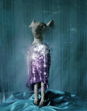 Purple Sequin Dress, 2016
Fine Art Print
60 x 47 cm