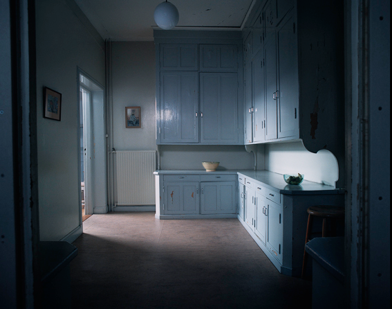 Aida Chehrehgosha
Black thoughts 1, from the series I can't stop thinking
2014
pigment print
124 x 156 cm