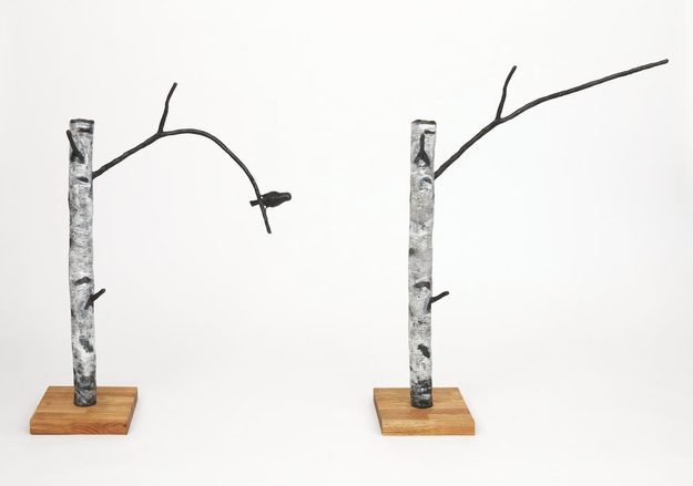 Newtons fågel
2015
bronze and wood
98 x 80 x 26 cm