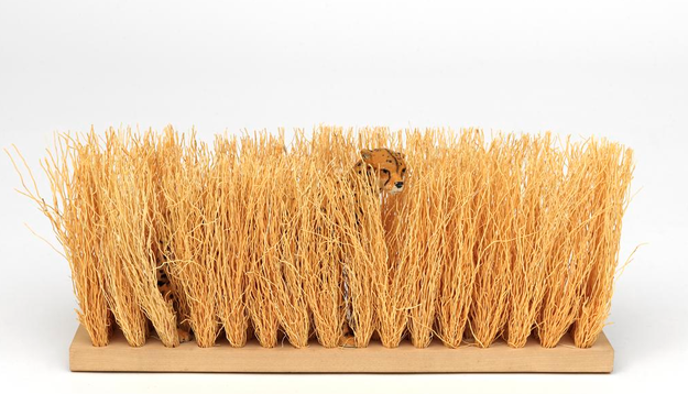 Passage
2015
bronze and brush
19 x 40 x 7 cm