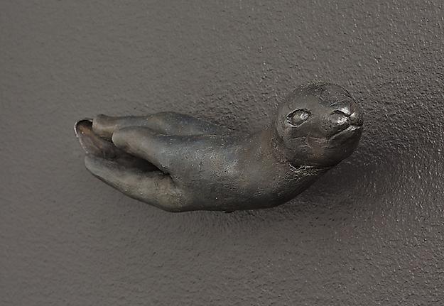 Selkie
2014
bronze
ed. 6
9 x 9 x 25 cm