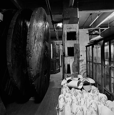 Interior
1998
36,7 x 37,5 cm
silver gelatin print