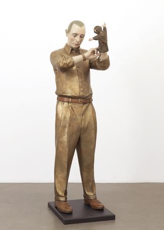 World Maker
2014
bronze
180 x 60 x 60 cm