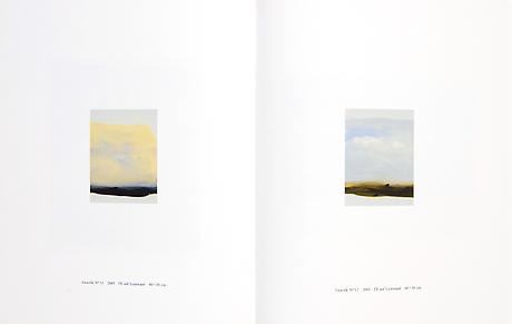PETER FRIE - Gewölk

Paperback
32 x 26 cm 
Illustrated throughout 
Published by Roman Zenner 2005
German
Price: SEK 250