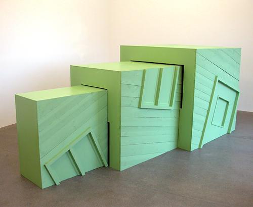 Untitled
2005
mixed media
150.5 x 150 x 374 cm